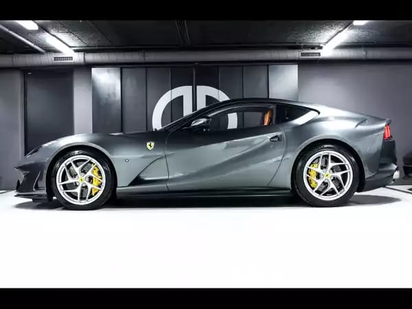 Ferrari 812 Superfast 6.5 V12 – POWER 09/2026 - Photo 2