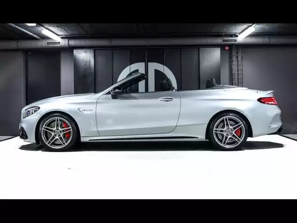 Mercedes-Benz C 63 AMG S AMG CABRIOLET (510 CH) – PACK NIGHT - Photo 2