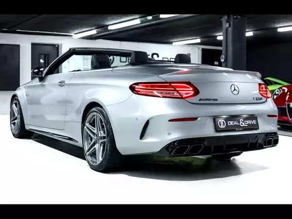 Mercedes-Benz C 63 AMG S AMG CABRIOLET (510 CH) – PACK NIGHT - Photo 2