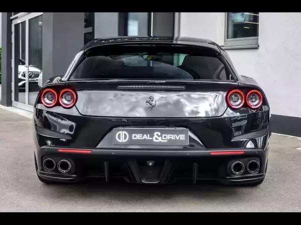 Ferrari GTC4Lusso 6.3 V12 (690 CH) - Photo 3