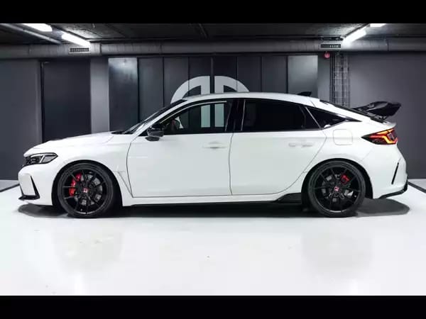 Honda Civic TYPE-R 2.0 VTEC BVM6 - Photo 2
