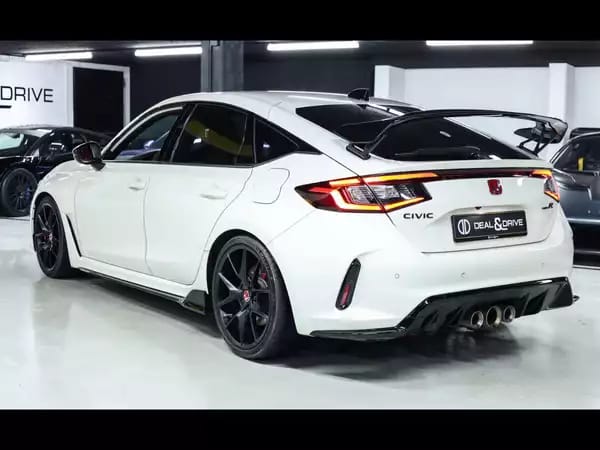 Honda Civic TYPE-R 2.0 VTEC BVM6 - Photo 2