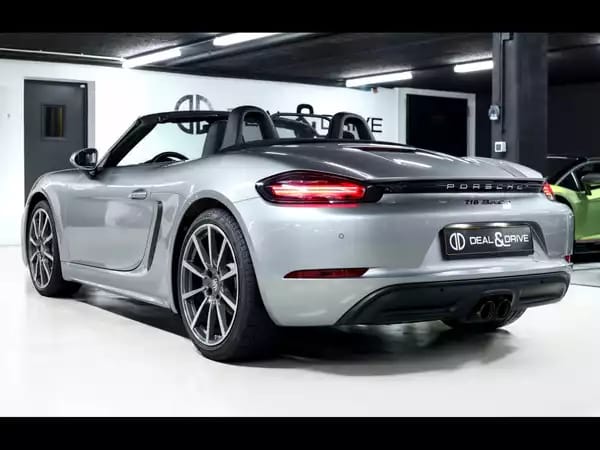 Porsche Boxster 718 2.0 PDK – GT-SILVER - Photo 2