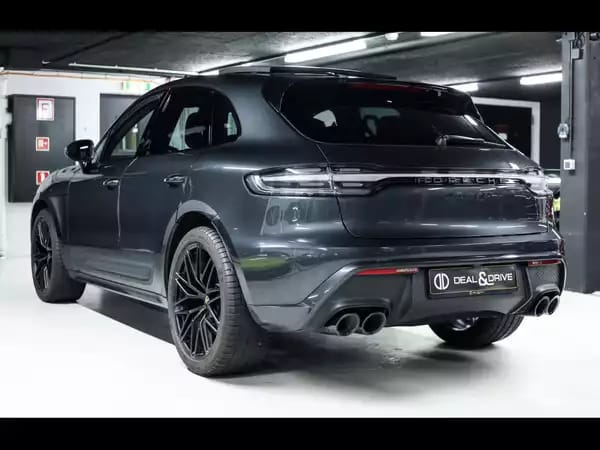 Porsche Macan III GTS PDK – VOLCANO GREY - Photo 2