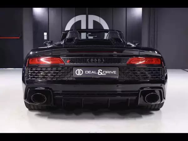 Audi R8 SPYDER V10 PERFORMANCE 5.2 FSI QUATTRO S-TRONIC – AUDI EXCLUSIVE CARBON PACK - Photo 3