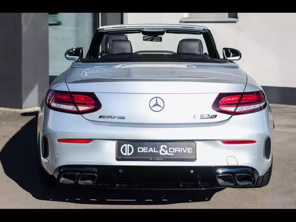 Mercedes-Benz C 63 AMG S AMG CABRIOLET (510 CH) – PACK NIGHT - Photo 3