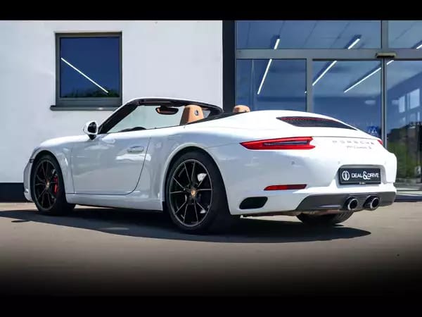 Porsche 991 .2 911 CARRERA S CABRIOLET PDK – WHITE - Photo 2