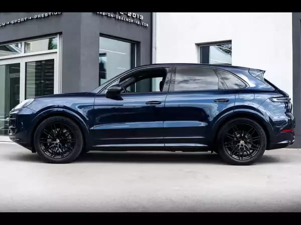 Porsche Cayenne III (2) 3.0 V6 E-HYBRID (470 CH) TIPTRONIC – FR. REGISTRATION - Photo 2