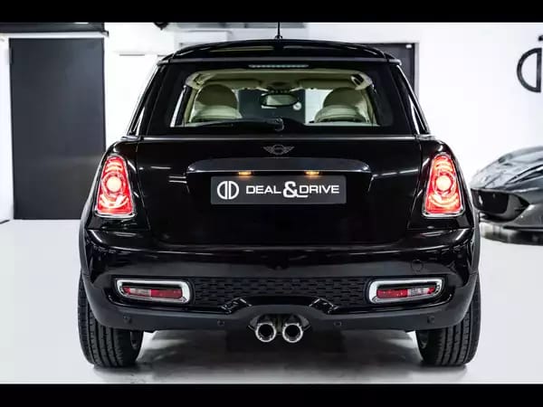 MINI Cooper S (R56) 3 PORTES AUTO GOODWOOD EDITION - Photo 3