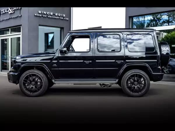 Mercedes-Benz G 63 AMG V8 BI-TURBO (FACELIFT) – OBSIDIAN BLACK METALLIC - Photo 2