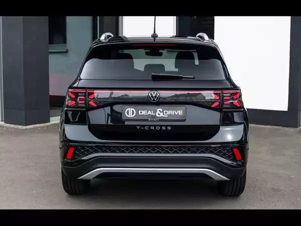 Volkswagen T-Cross 1.5 TSI 150 DSG R-LINE - Photo 3