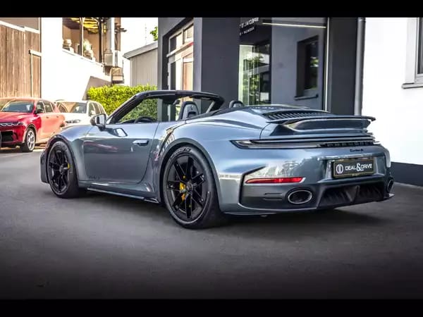 Porsche 911 (992.2) TURBO S 3.6 CABRIOLET PDK (711 CH) – VANADIUM GREY METALLIC - Photo 2