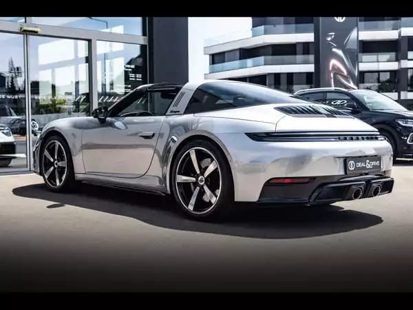 Porsche 911 (992.2) TARGA 4 GTS PDK - Photo 2