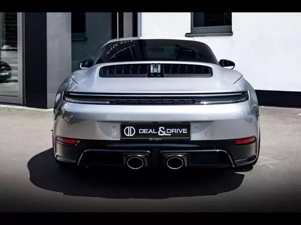 Porsche 911 (992.2) TARGA 4 GTS PDK - Photo 3
