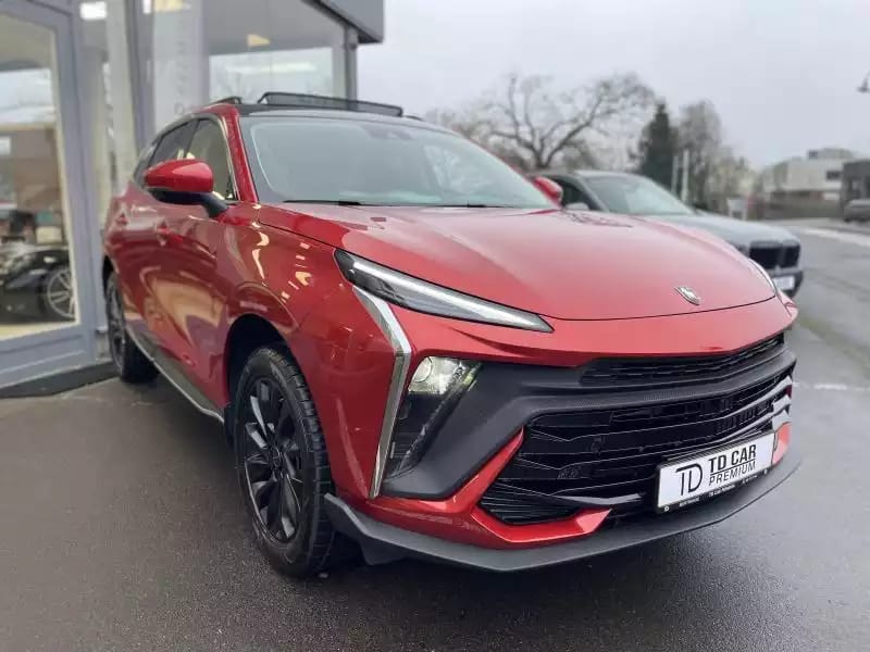 Forthing T5 Evo 1.5 Turbo Auto - Photo 1