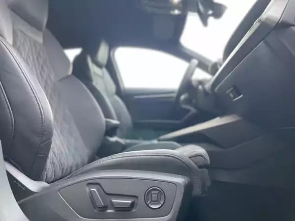 Audi RS3 Limousine 2.5 TFSI quattro S-Tronic - Photo 3