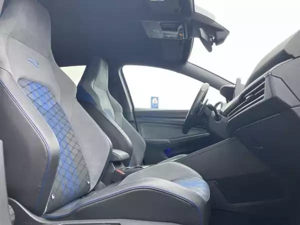 Volkswagen Golf 8 R DSG 4Motion - Photo 3