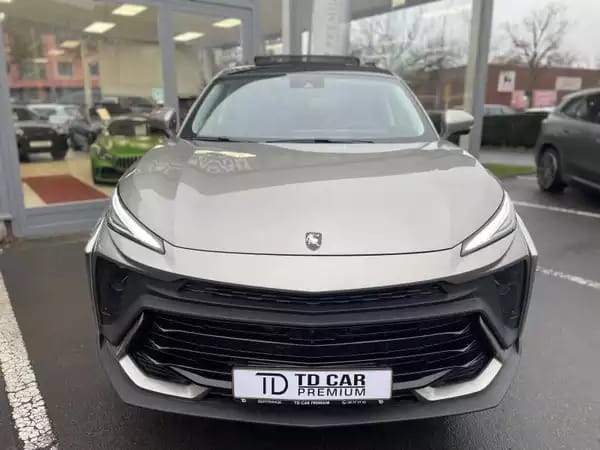 Forthing T5 Evo 1.5 Turbo Auto - Photo 2