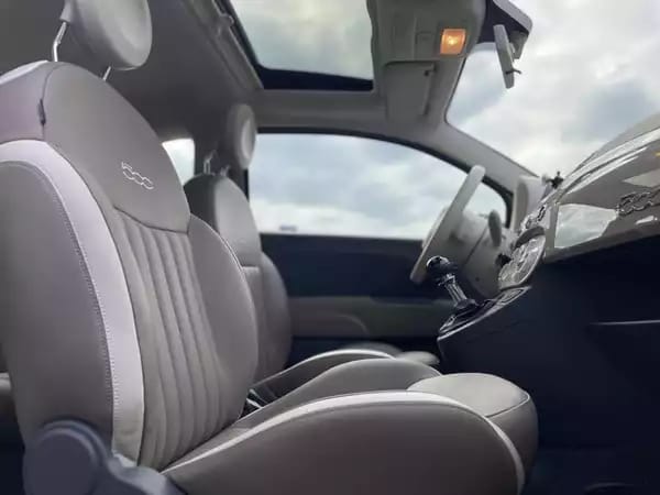 Fiat 500 1.2 LOUNGE Toit Ouvrant - Photo 3