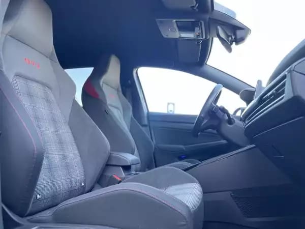 Volkswagen Golf GTI 8 GTI 2.0 TSI 245 DSG - Photo 3