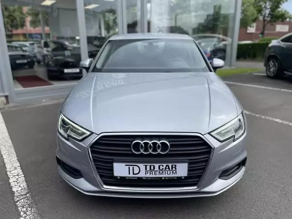 Audi A3 30 Tdi 116 S-tronic Limousine - Photo 2