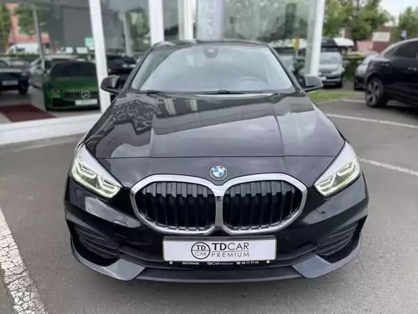 BMW 118 D Advantage - Photo 2