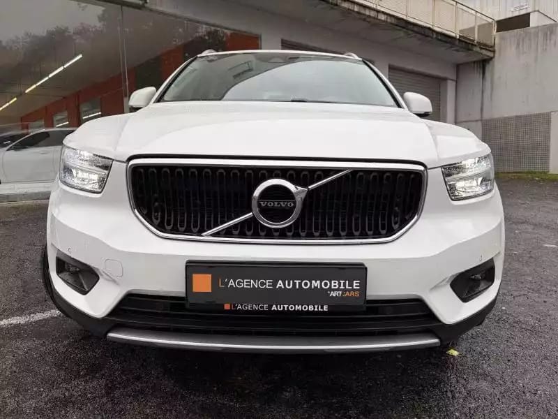 Volvo XC40 T2 Momentum Boite Manu - Photo 1