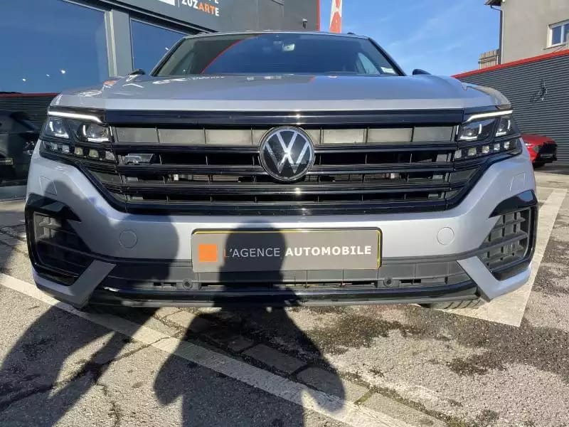 Volkswagen Touareg 3.0 TDI R-Line Black Edition - Photo 1