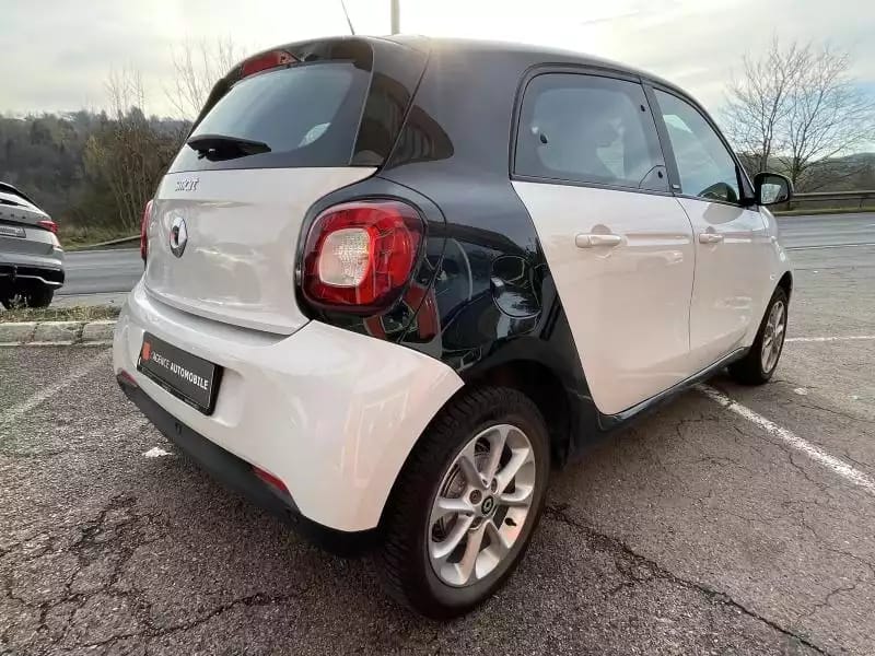 Smart forFour PASSION 1.0 essence - Photo 1