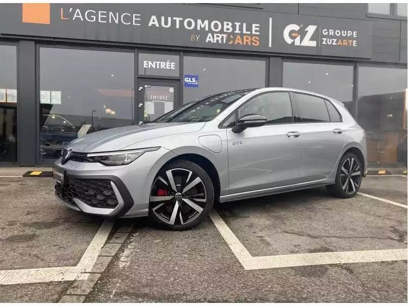 Volkswagen Golf GTE Hybride - Photo 1