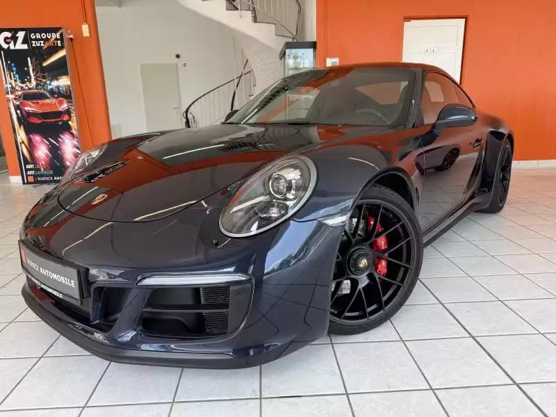 Porsche 991 Carrera 4 GTS - Photo 1