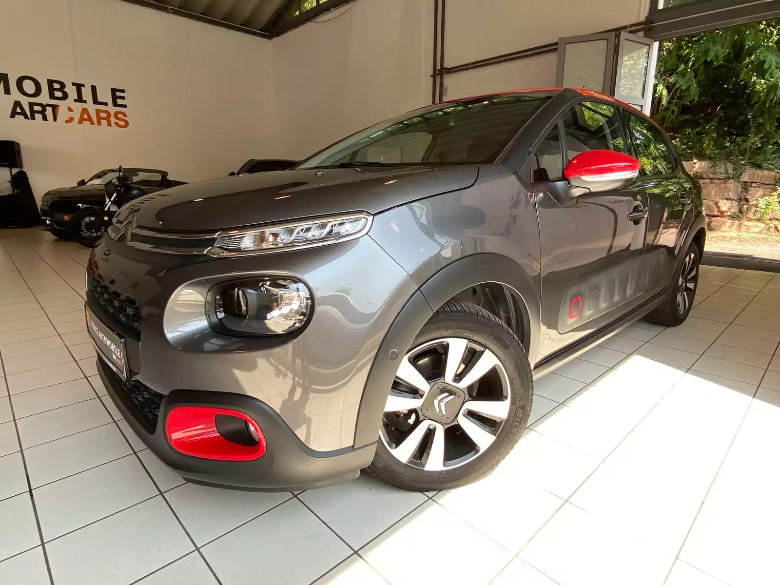 Citroën C3 1.2 PureTech 110 SandS EAT6 Shin - Photo 1