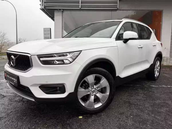Volvo XC40 T2 Momentum Boite Manu - Photo 2