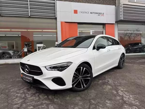 Mercedes-Benz CLA 200 BREAK - Photo 2