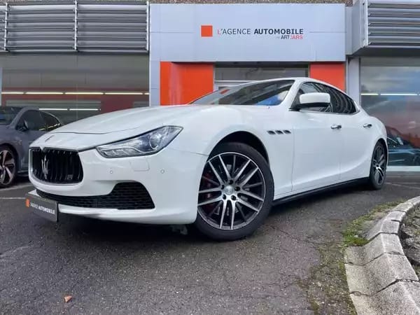 Maserati Ghibli S-Q4-3.0-V6-BITURBO-410PS  - Photo 2