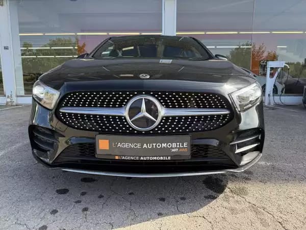 Mercedes-Benz A 200 AMG LINE - Photo 2