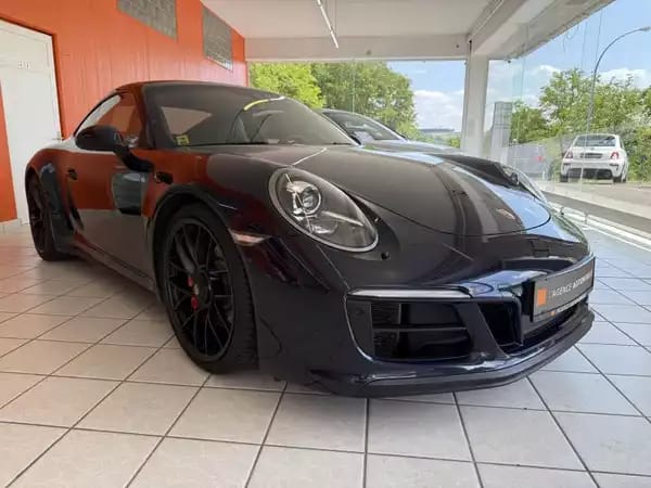 Porsche 991 Carrera 4 GTS - Photo 3