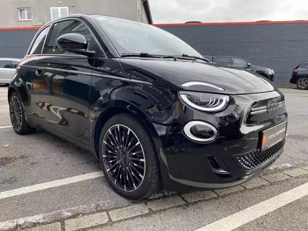 Fiat 500e Cabrio - Photo 3