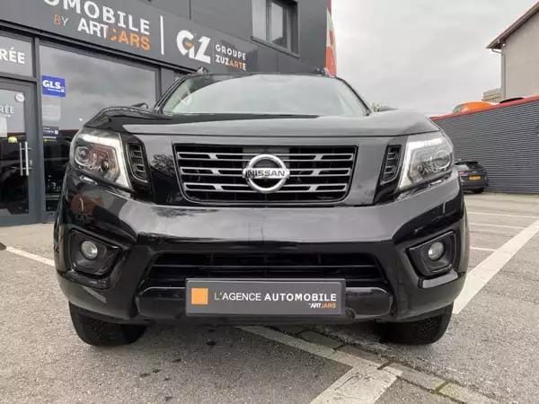 Nissan Navara . - Photo 2