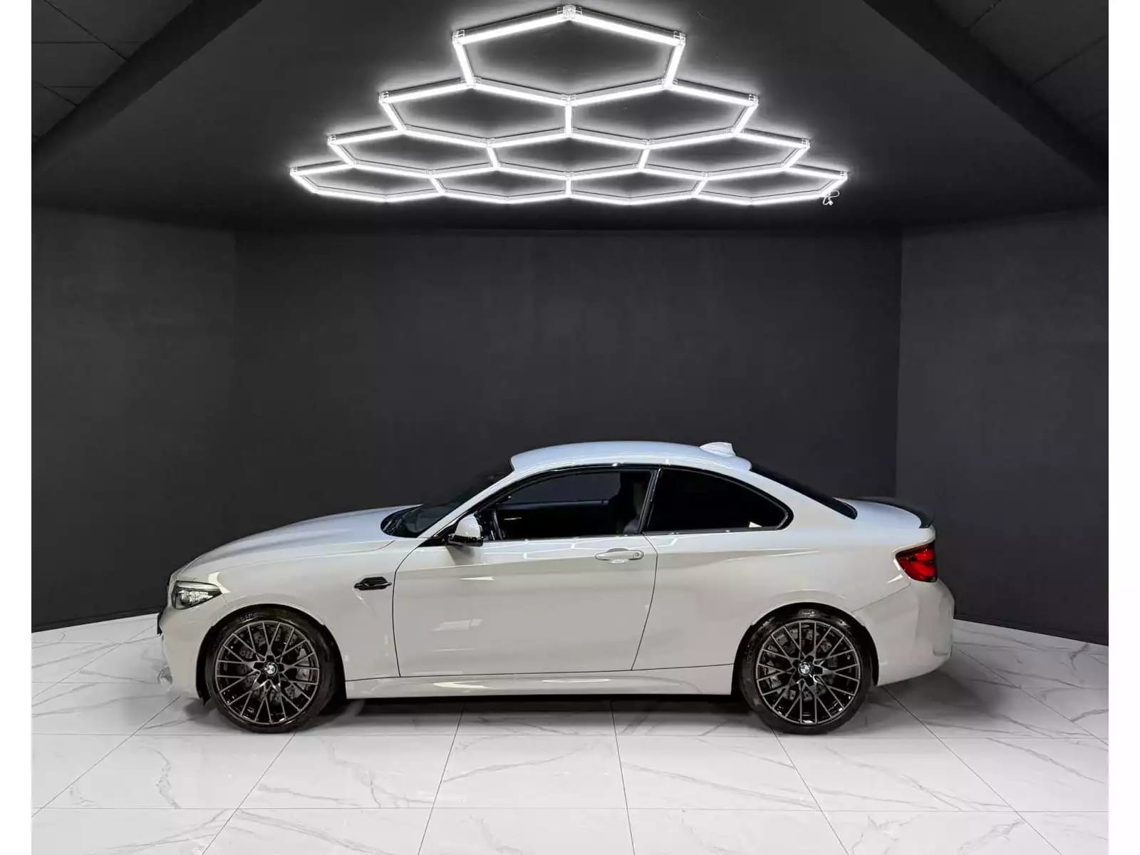 BMW M2 COMPETITION - Photo 1