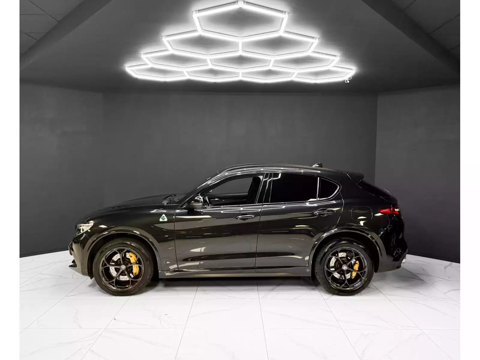 Alfa Romeo Stelvio Quadrifoglio Quadrifoglio Q4 - Photo 1