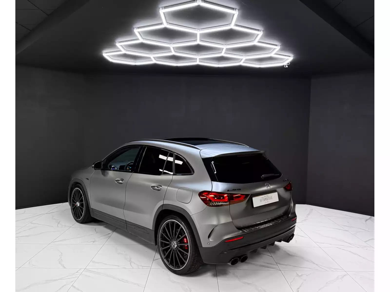 Mercedes-Benz GLA 45 AMG S 4MATIC + / MAGNO/ BURM/ MBUX / 360° - Photo 1