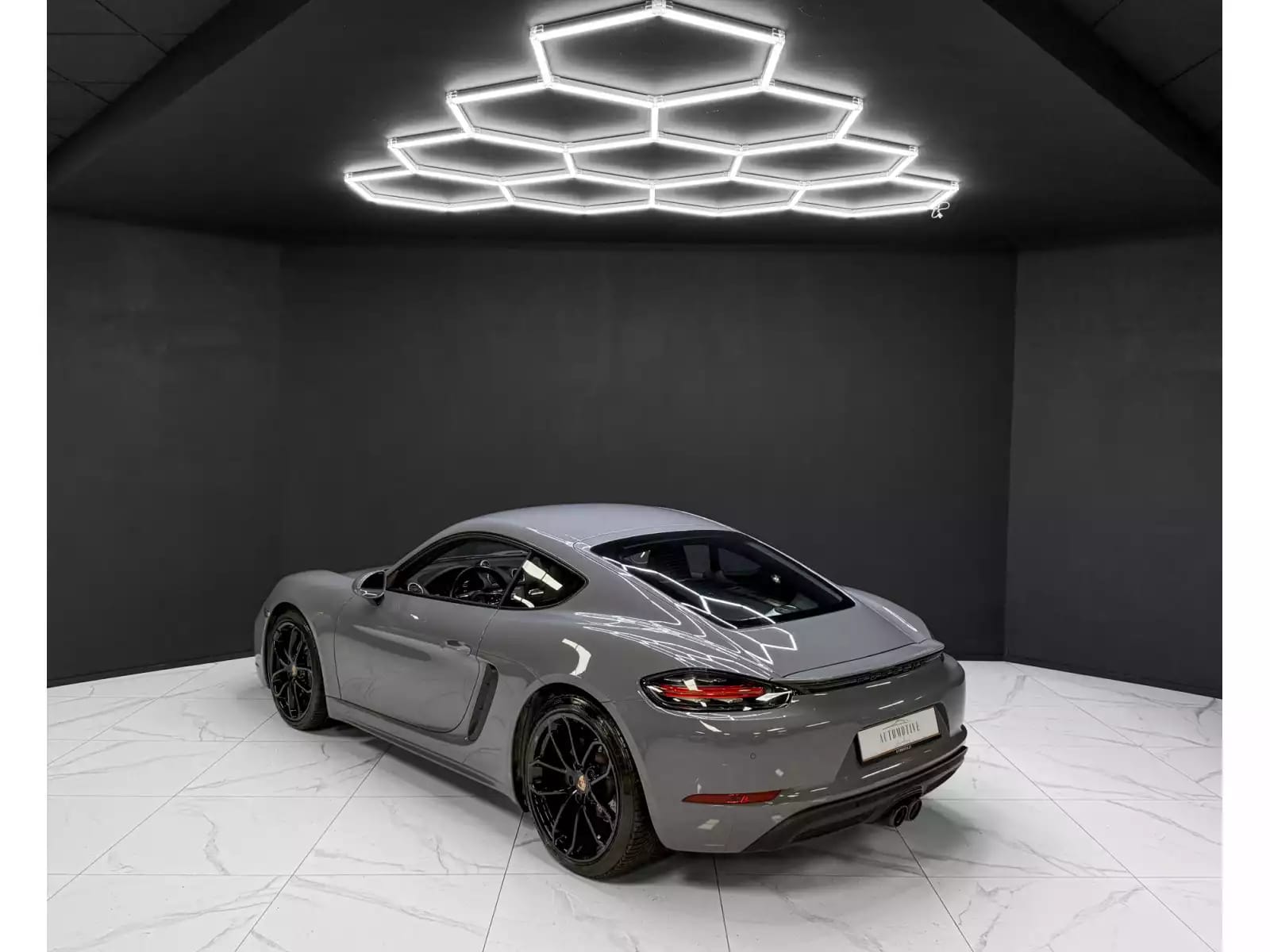 Porsche 718 Cayman 718 / CHRONO / STYLE EDITION - Photo 1