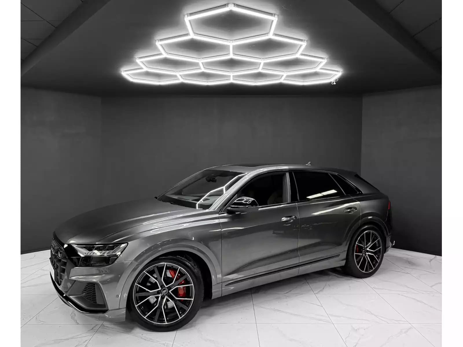 Audi SQ8 4.0 TFSI / MATRIX / B&O / PANO / HEAD-UP / 360° - Photo 1