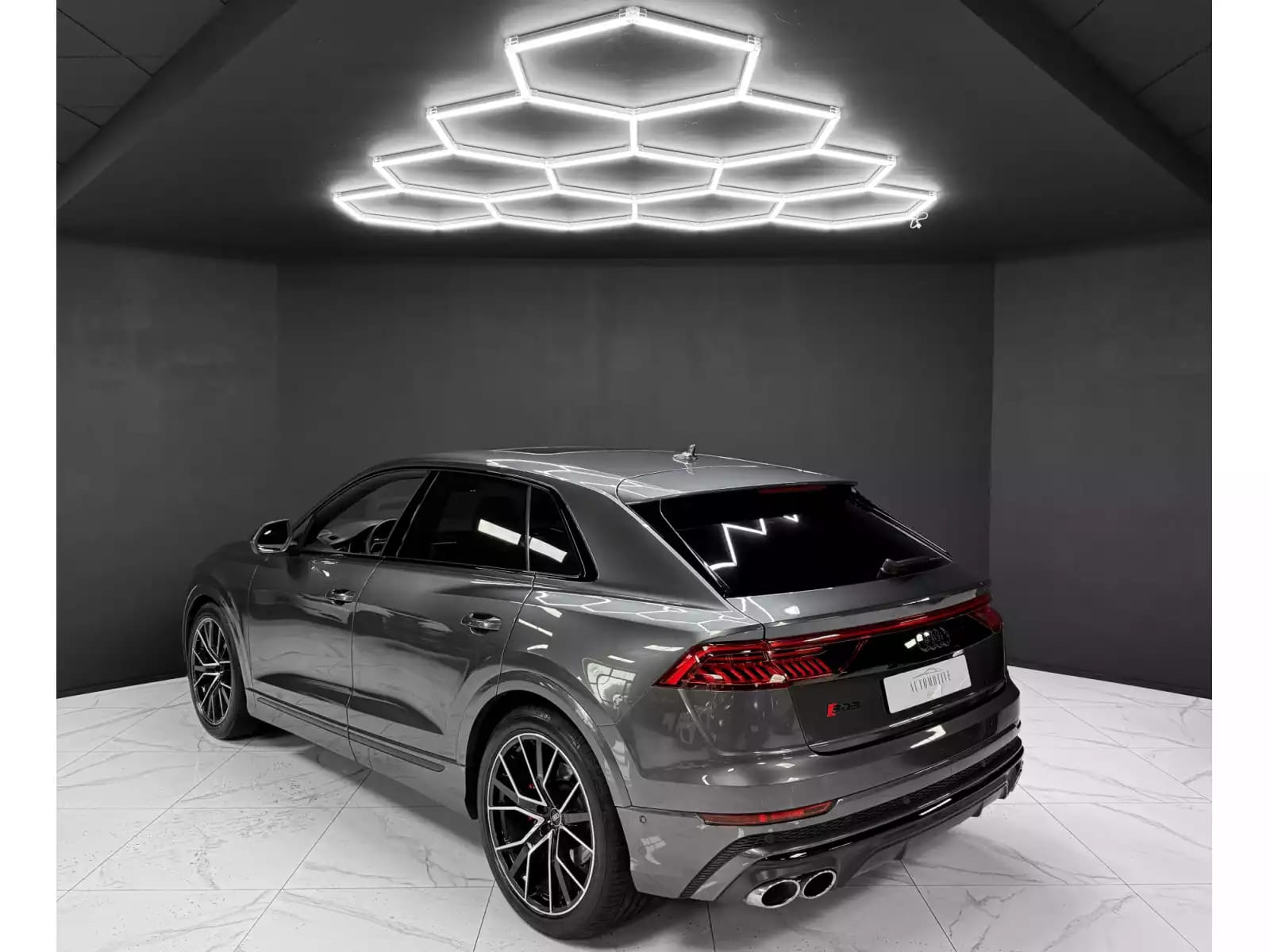 Audi SQ8 4.0 TFSI / MATRIX / B&O / PANO / HEAD-UP / 360° - Photo 1