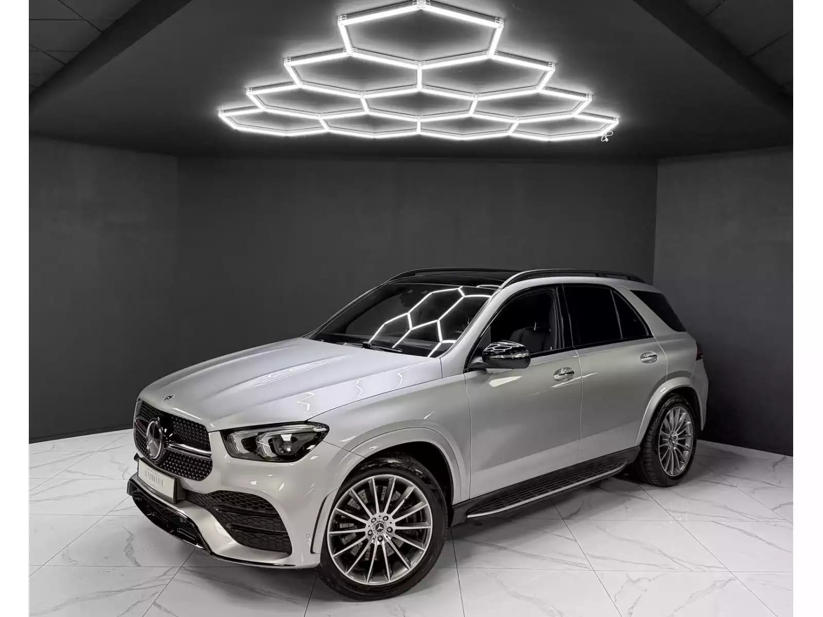 Mercedes-Benz GLE 450 AMG Line / WARRANTY 2027 / BURMESTER / 360° / PANO - Photo 1