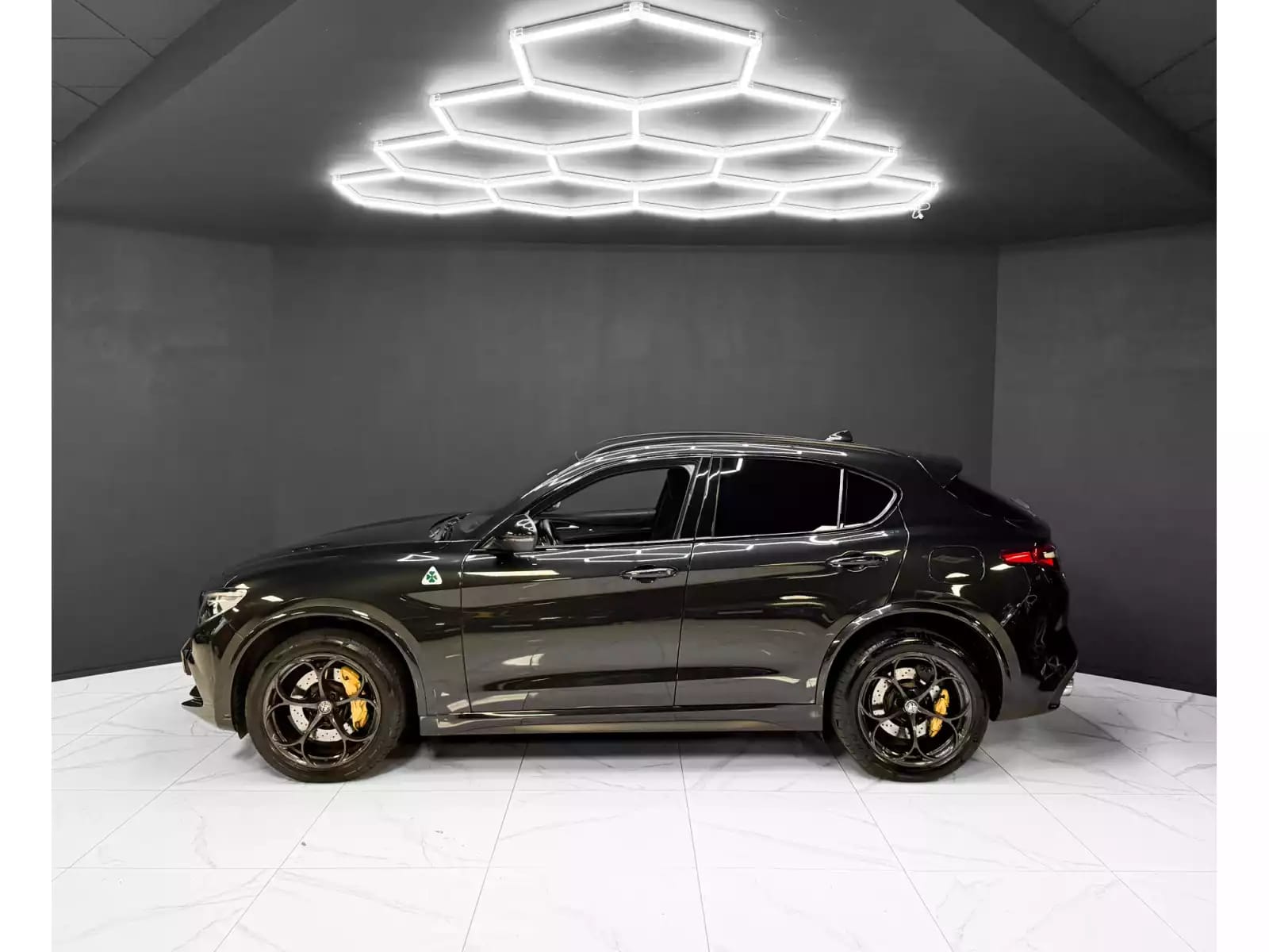 Alfa Romeo Stelvio Quadrifoglio Quadrifoglio Q4 - Photo 1