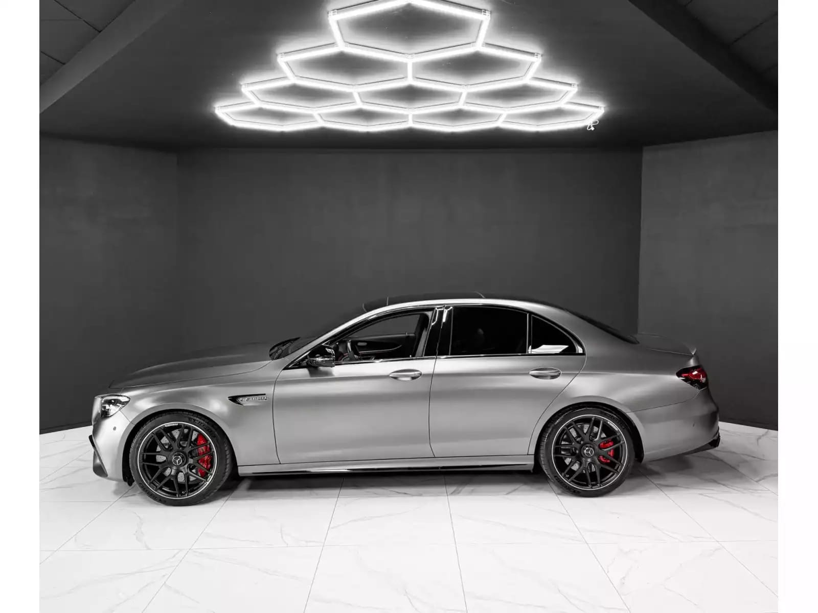 Mercedes-Benz E 63 AMG S 4.0 V8 4MATIC+ Sedan - Photo 1