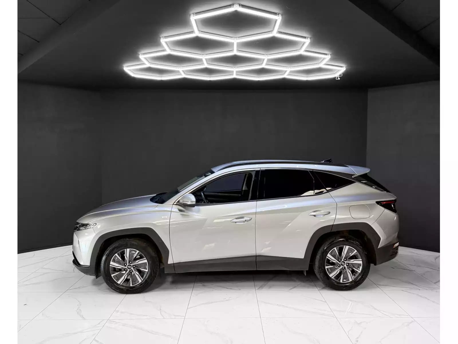 Hyundai TUCSON IX35 T-GDi 48V Feel WARRANTY 2028 - Photo 1