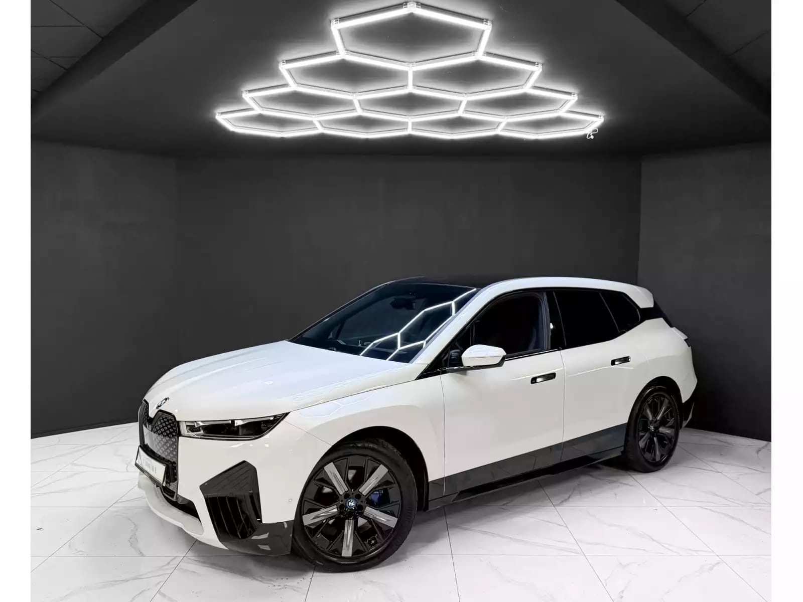 BMW iX 50 xDrive / M SPORT / HK / PANO / 360 - Photo 1